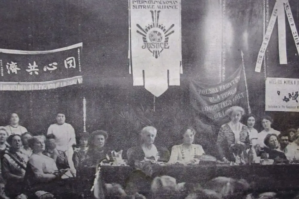 International Woman Suffrage Alliance (IWSA) in Budapest 1913 
via Wikimedia Commons