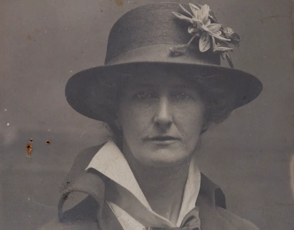Lillian Metge 
National Library of Ireland, CC BY 3.0 IE
