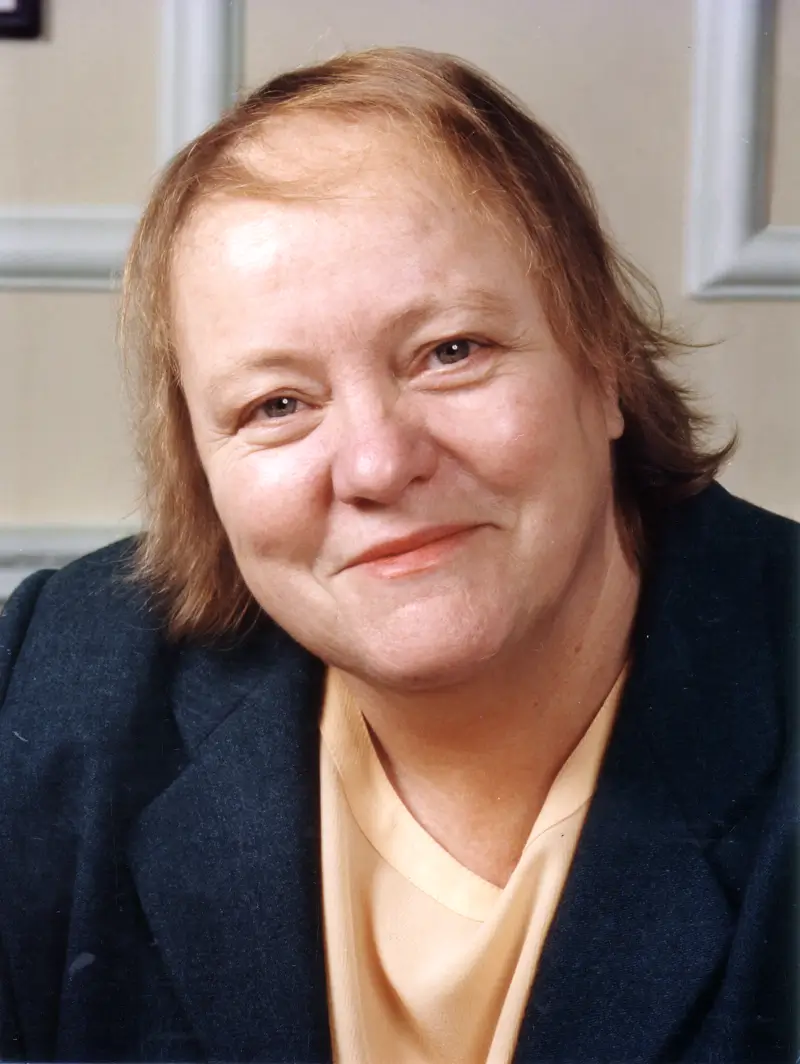 Mo Mowlam 
Cabinet Office, OGL 3, via Wikimedia Commons